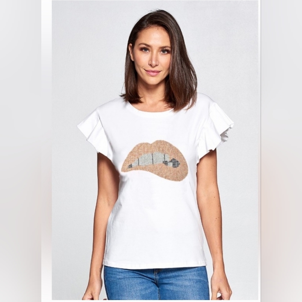 Ruffle Sleeve Tshirt Bling Lips 💋